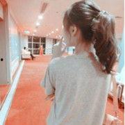 邢馨心资料,才华横溢的年轻艺术家，绽放独特艺术魅力